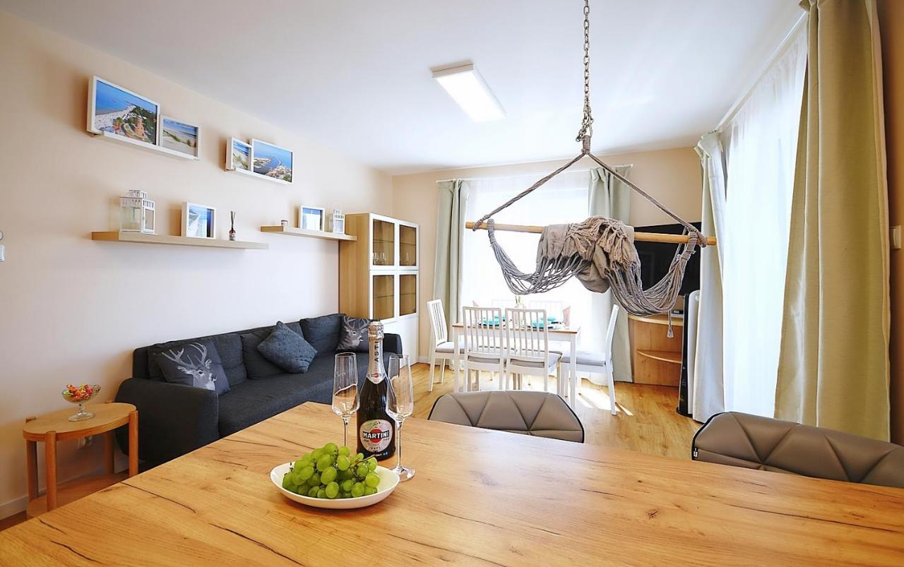 Apartament Premium Mikiniki Kolobrzeg Apartment Ngoại thất bức ảnh
